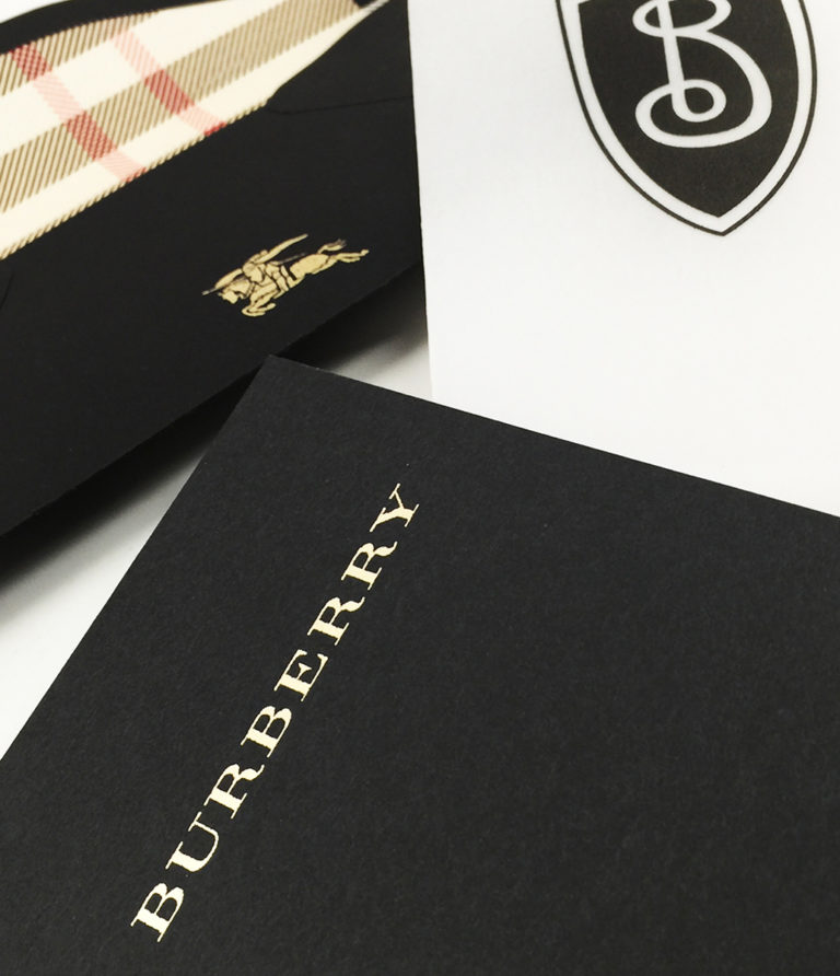 Burberry Invitation Ash Pimenta